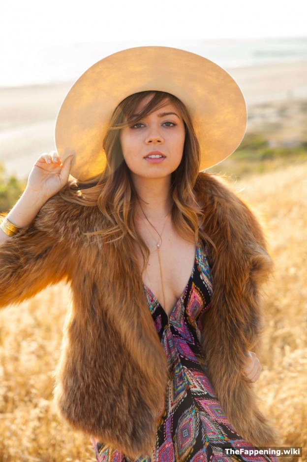 Jennette McCurdy Nude Pics & Vids The Fappening